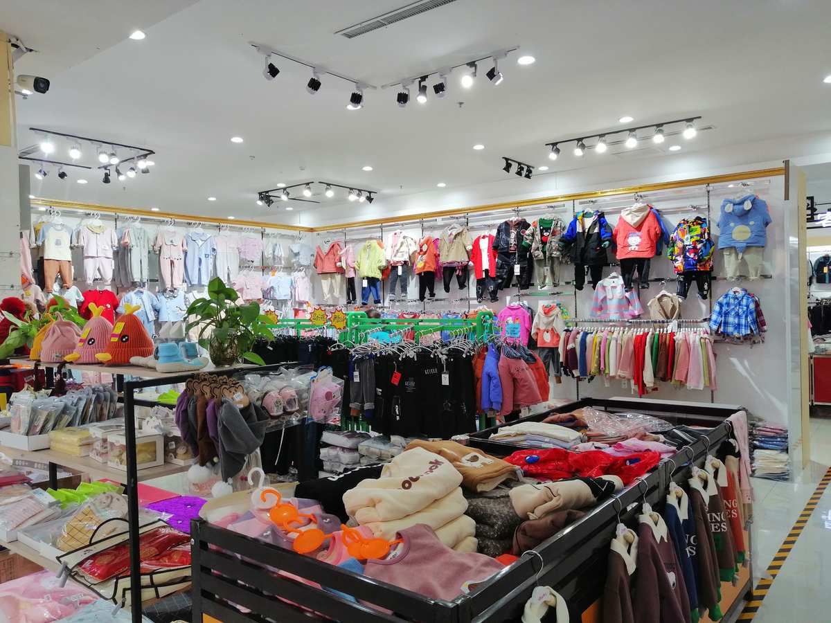 城市購物中心里的女性時尚新舞臺——重塑服裝零售的銷售理念